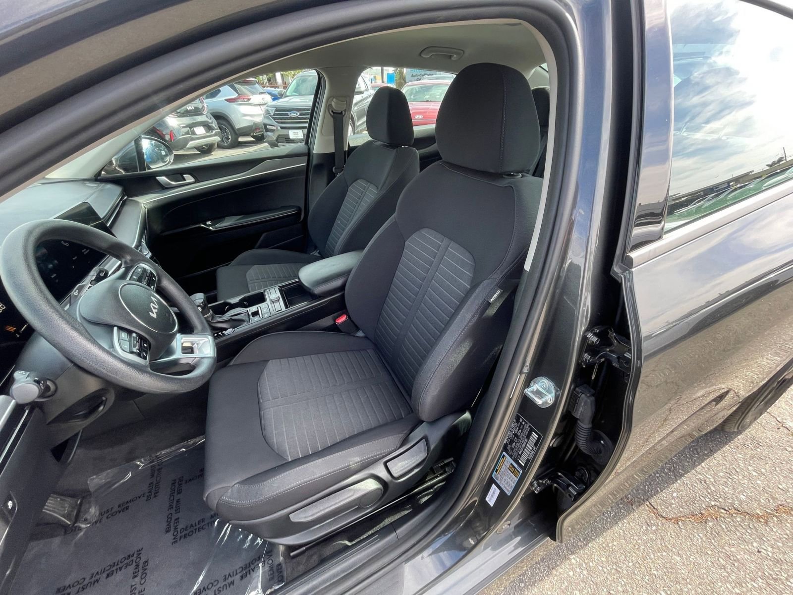 Used 2025 Kia K5 LXS FWD image 38