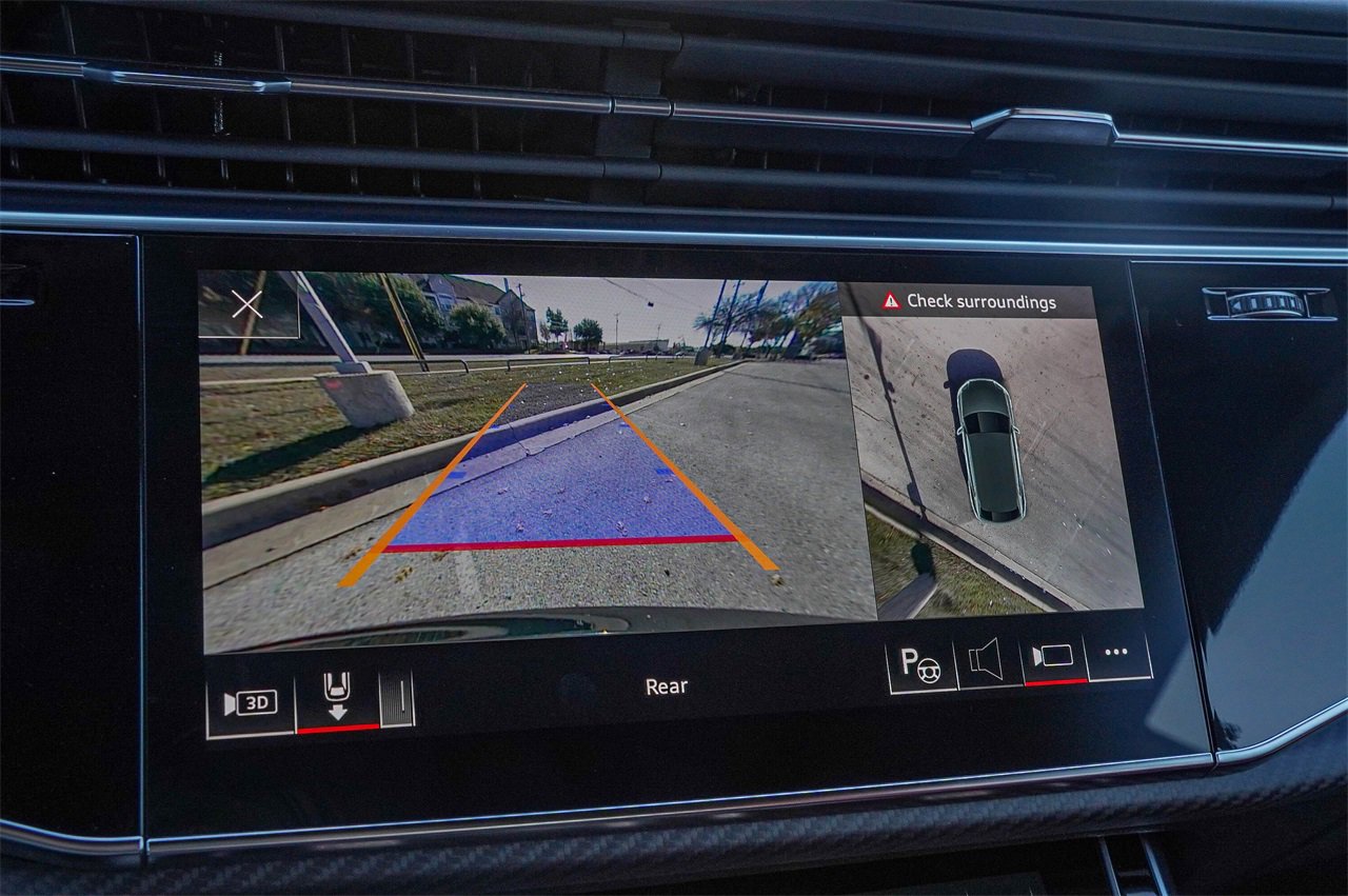 Used 2024 Audi SQ8 Prestige image 25