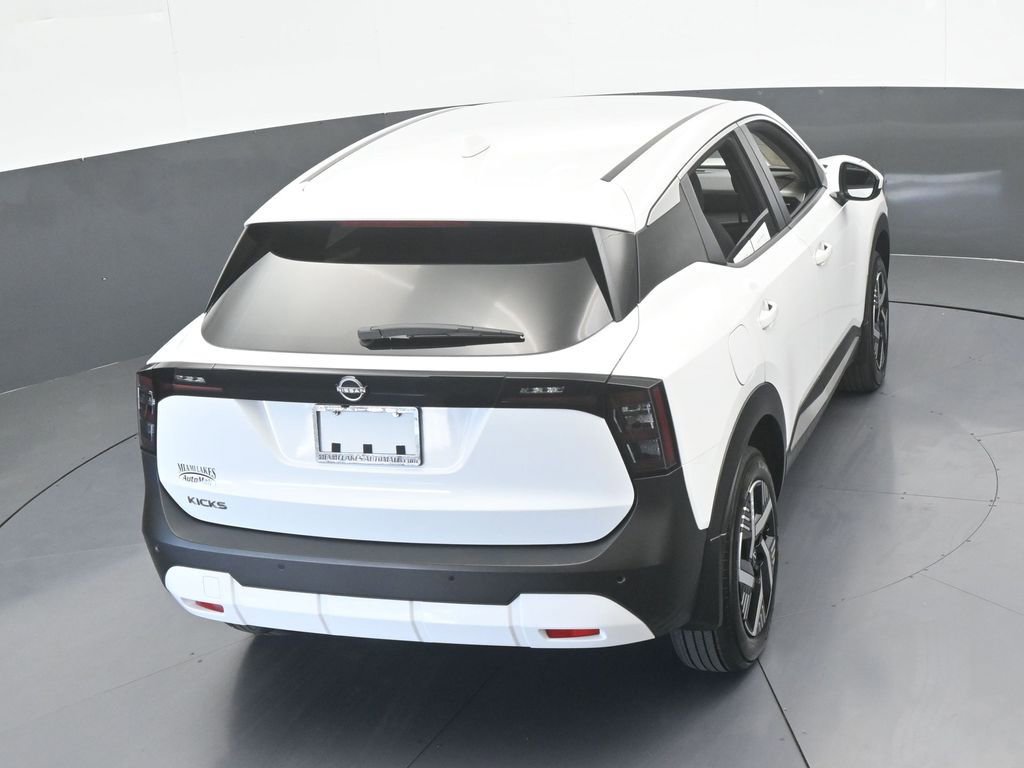Used 2025 Nissan Kicks SV image 47