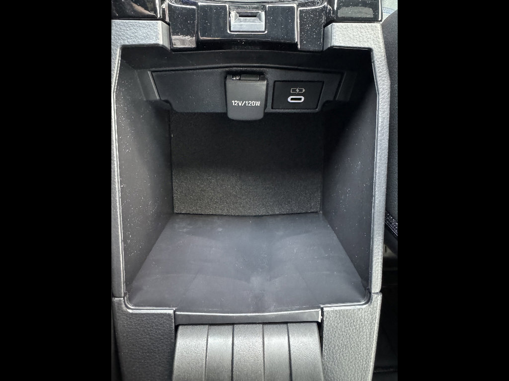 Used 2025 Toyota Corolla Cross AWD Hybrid image 19