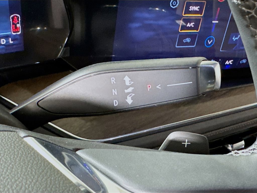 New 2026 Chevrolet Suburban High Country image 11