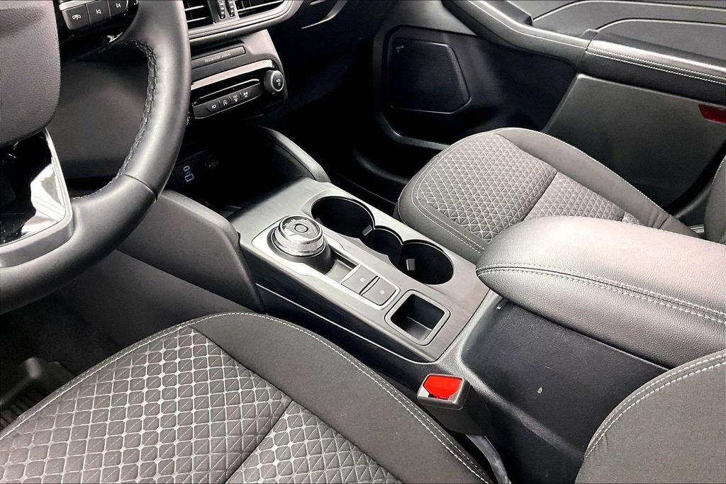 Certified 2023 Ford Escape Active w/ Tech Pack #2 FWD image 14