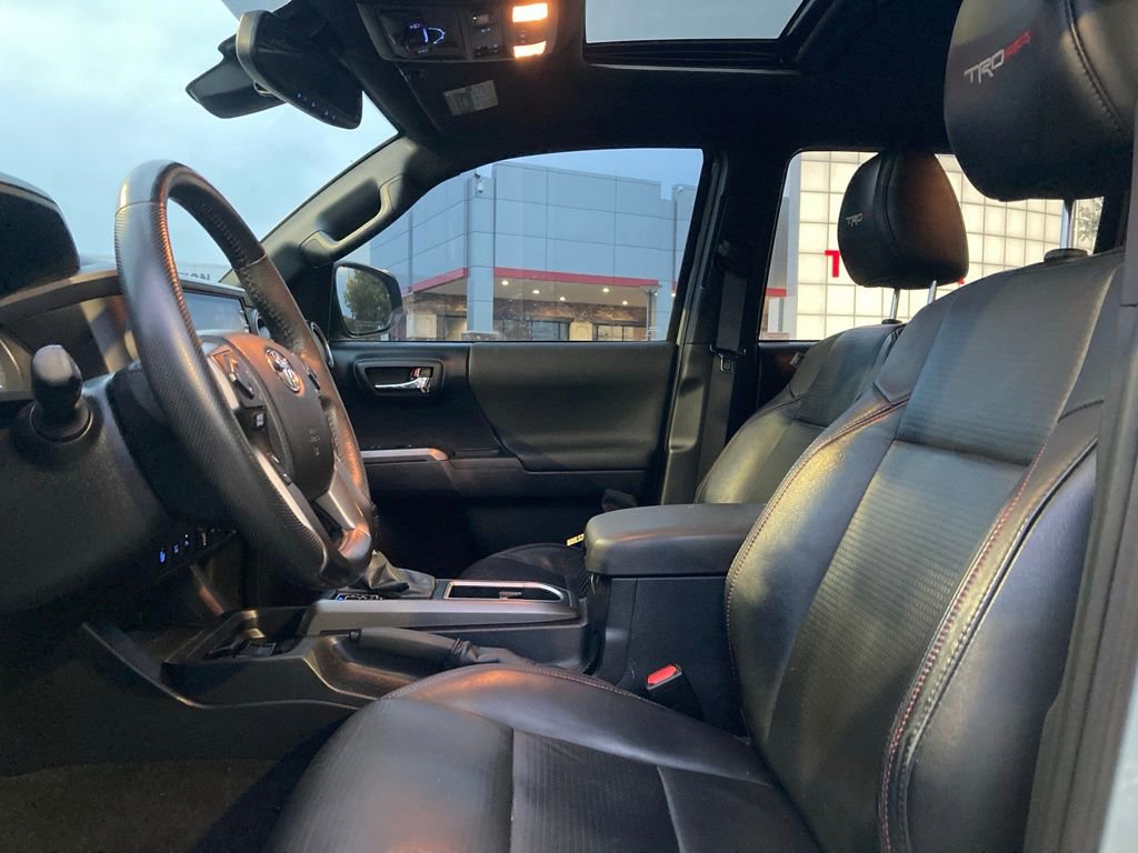 Used 2021 Toyota Tacoma TRD Pro AWD/4WD image 10