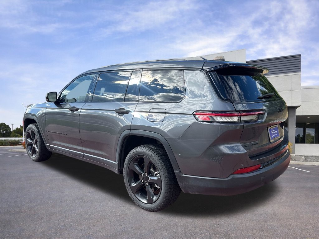 Used 2023 Jeep Grand Cherokee L Laredo AWD/4WD image 6