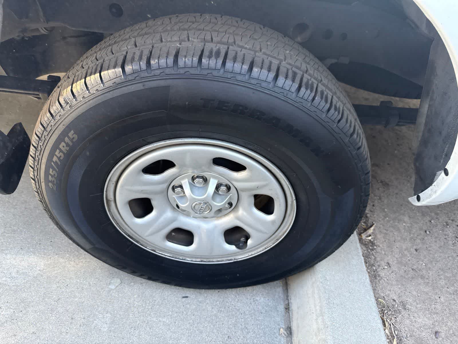 Used 2019 Nissan Frontier S RWD image 7