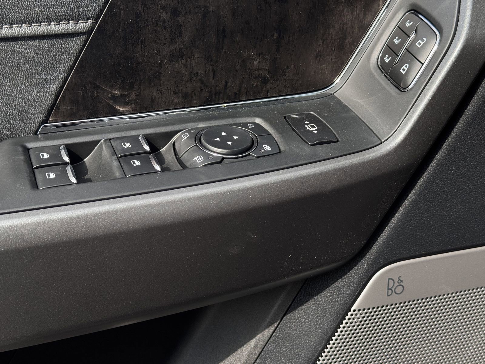 New 2026 Ford F250 Lariat image 23