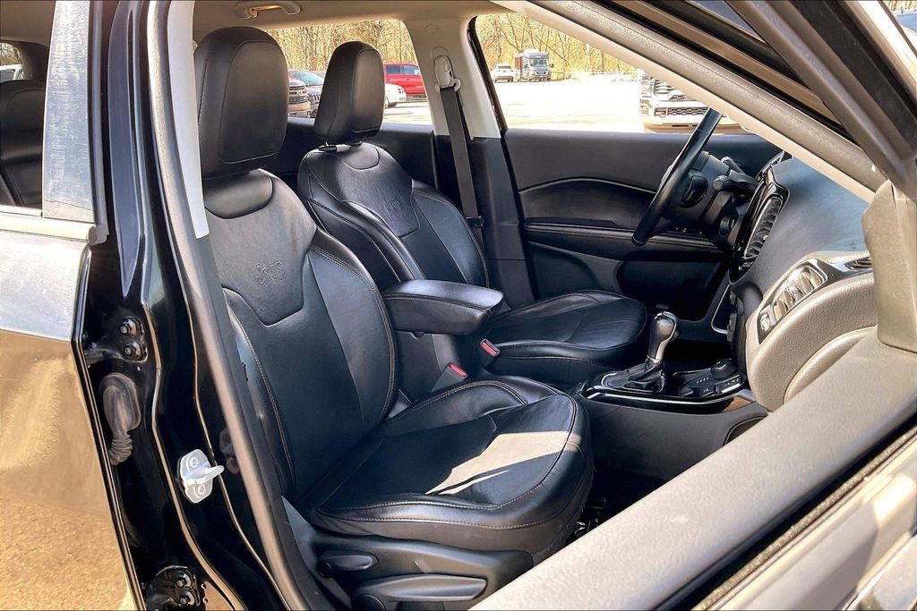 Used 2019 Jeep Compass Limited image 7