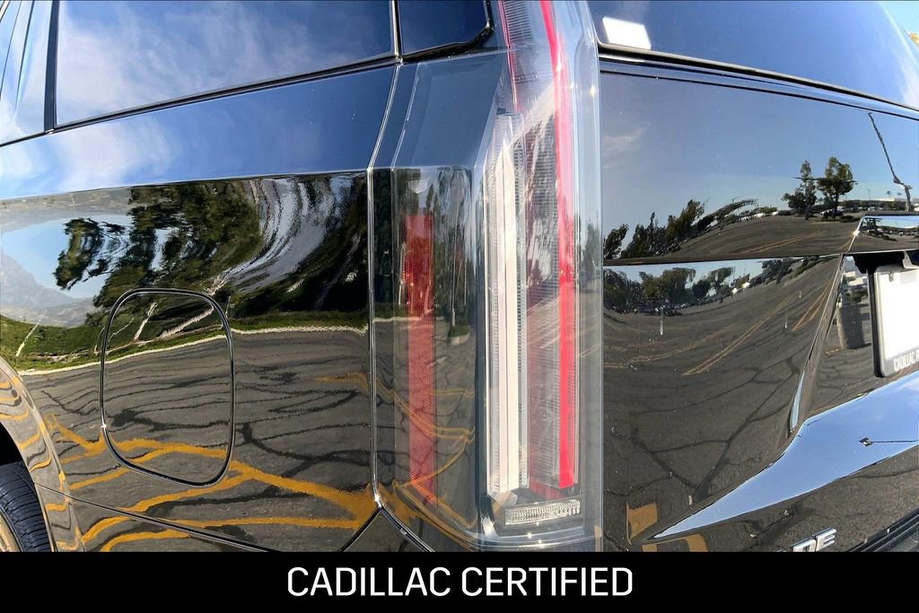 Certified 2026 Cadillac Escalade V w/ LPO, Floor Liner Package image 27