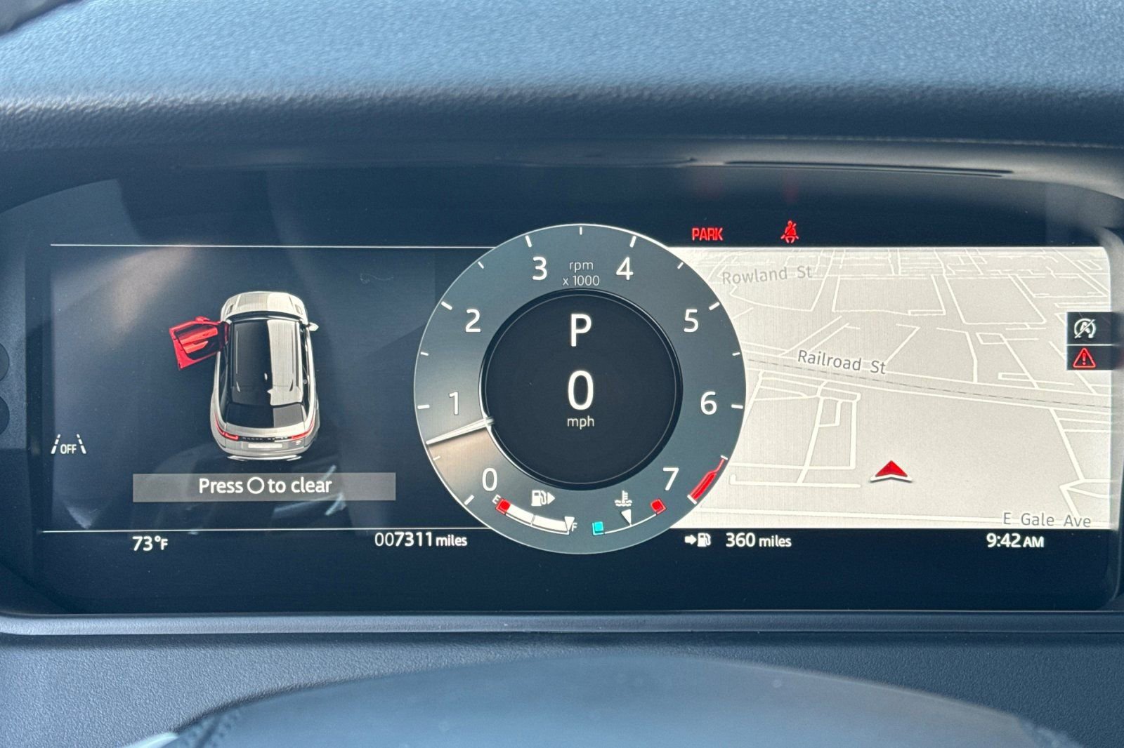 Used 2026 Land Rover Range Rover Velar S image 30