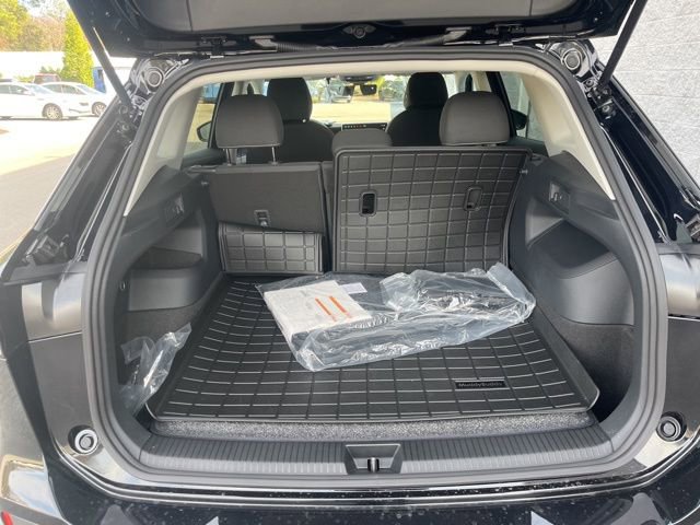 New 2026 Volkswagen Tiguan S FWD image 22