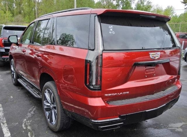 Used 2025 Cadillac Escalade Sport w/ LPO, Floor Liner Package AWD/4WD image 5