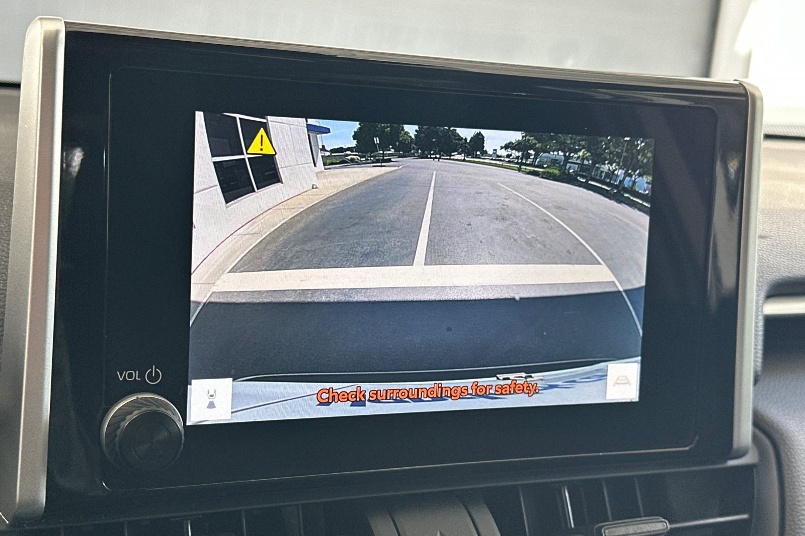 Used 2025 Toyota RAV4 XLE w/ Weather Package FWD image 26