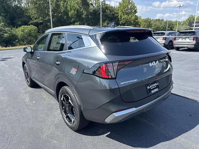 New 2026 Kia Sportage EX AWD/4WD image 4