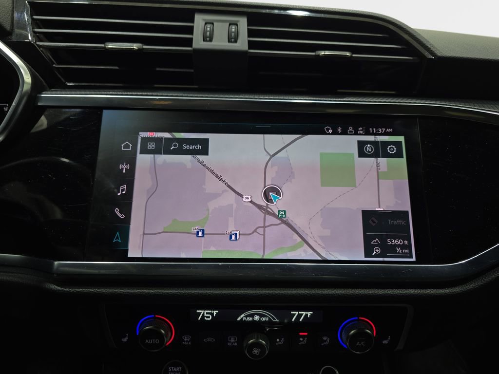 Used 2022 Audi Q3 2.0T Premium Plus image 22