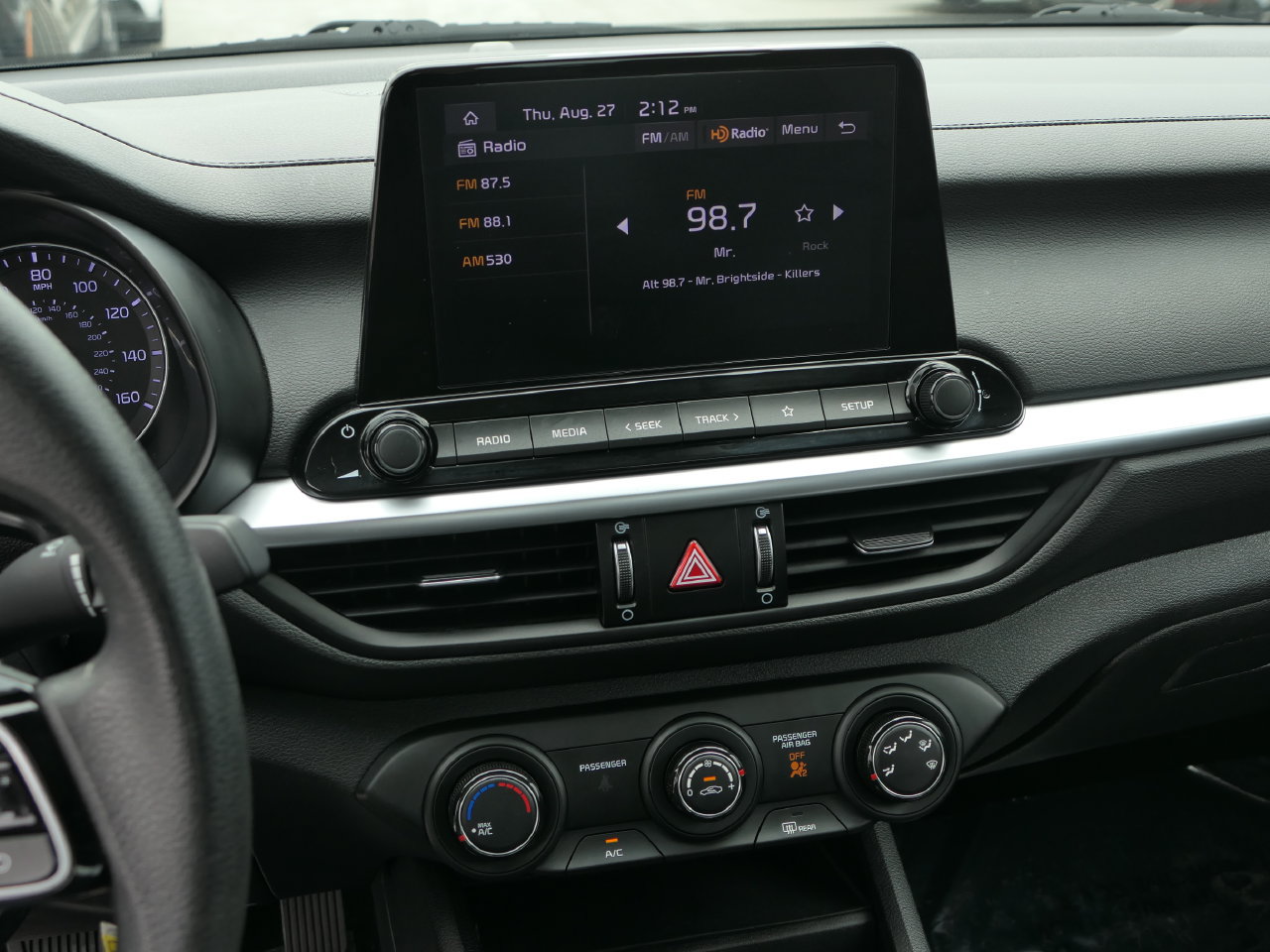 Certified 2024 Kia Forte LXS FWD image 18