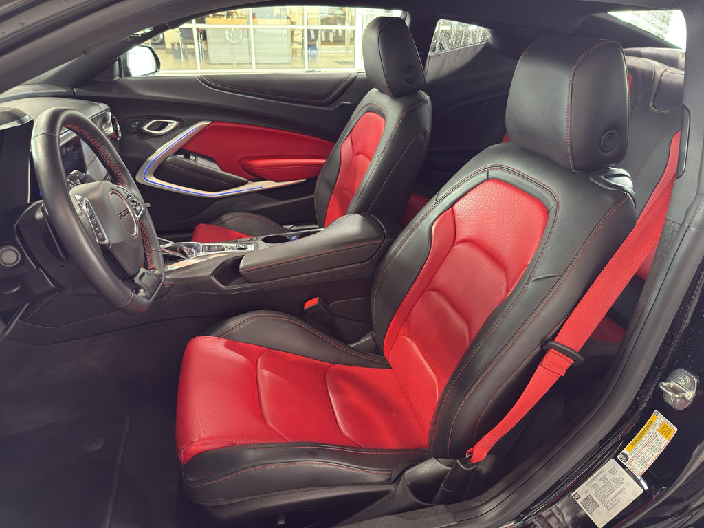 Used 2024 Chevrolet Camaro LT w/ RS Package image 5