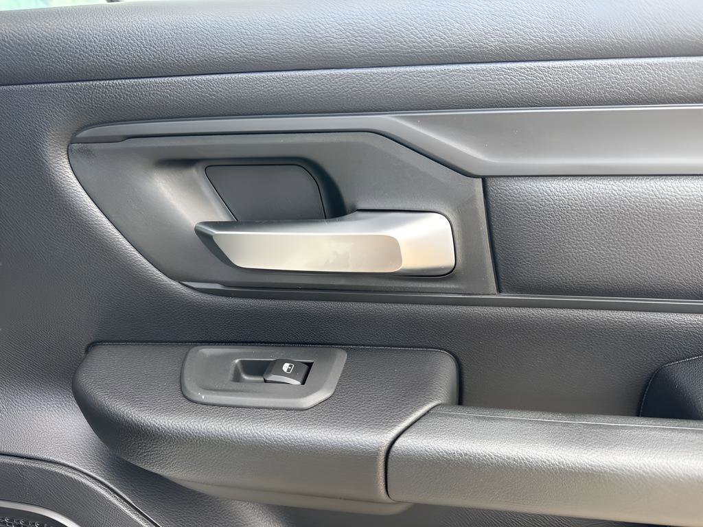 New 2026 RAM 1500 Classic Warlock image 31