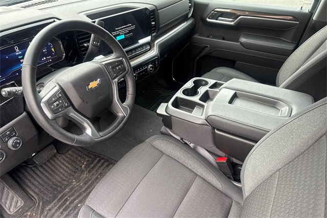Used 2025 Chevrolet Silverado 1500 LT image 10