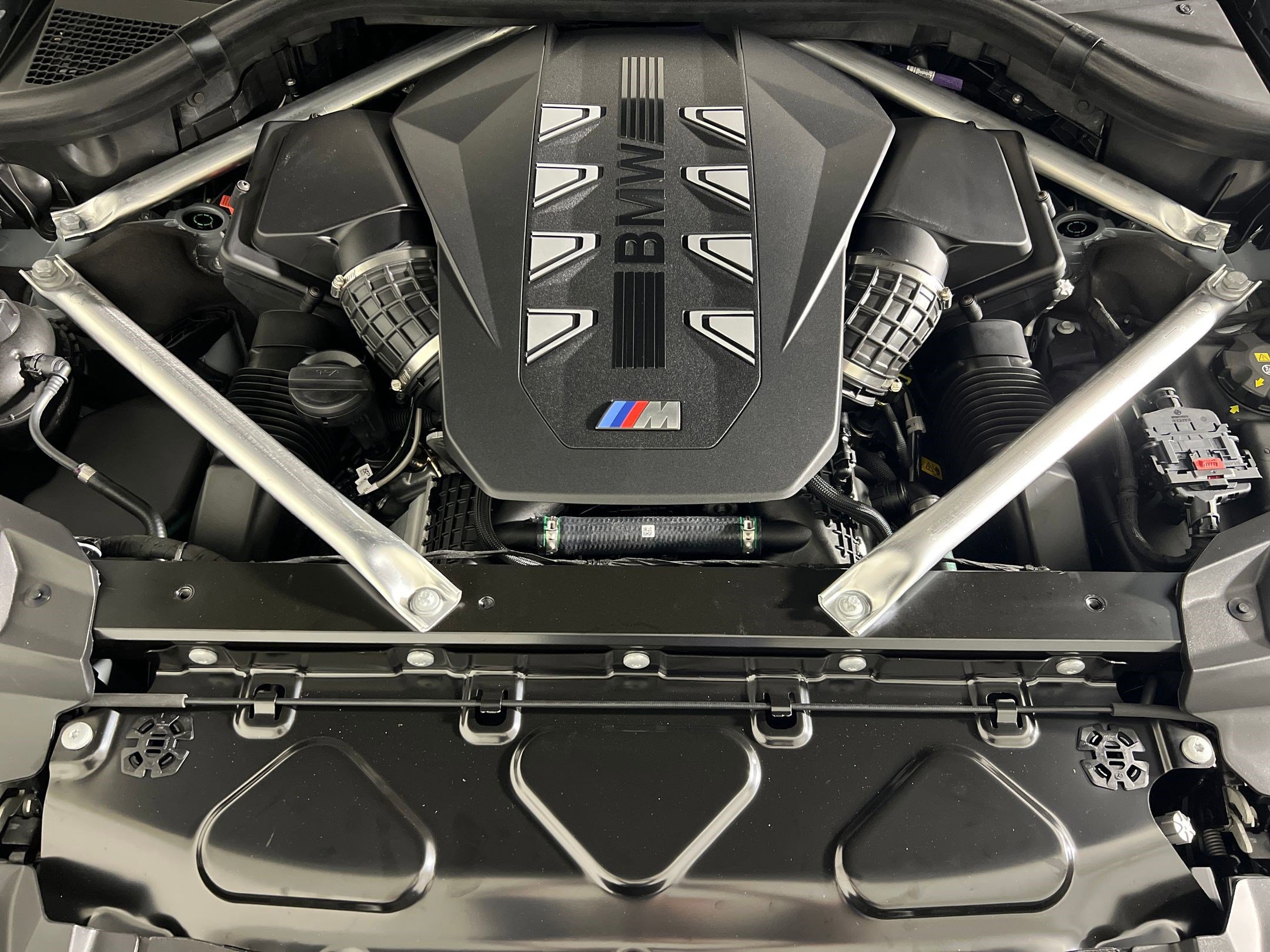 New 2026 BMW X7 M60i image 23