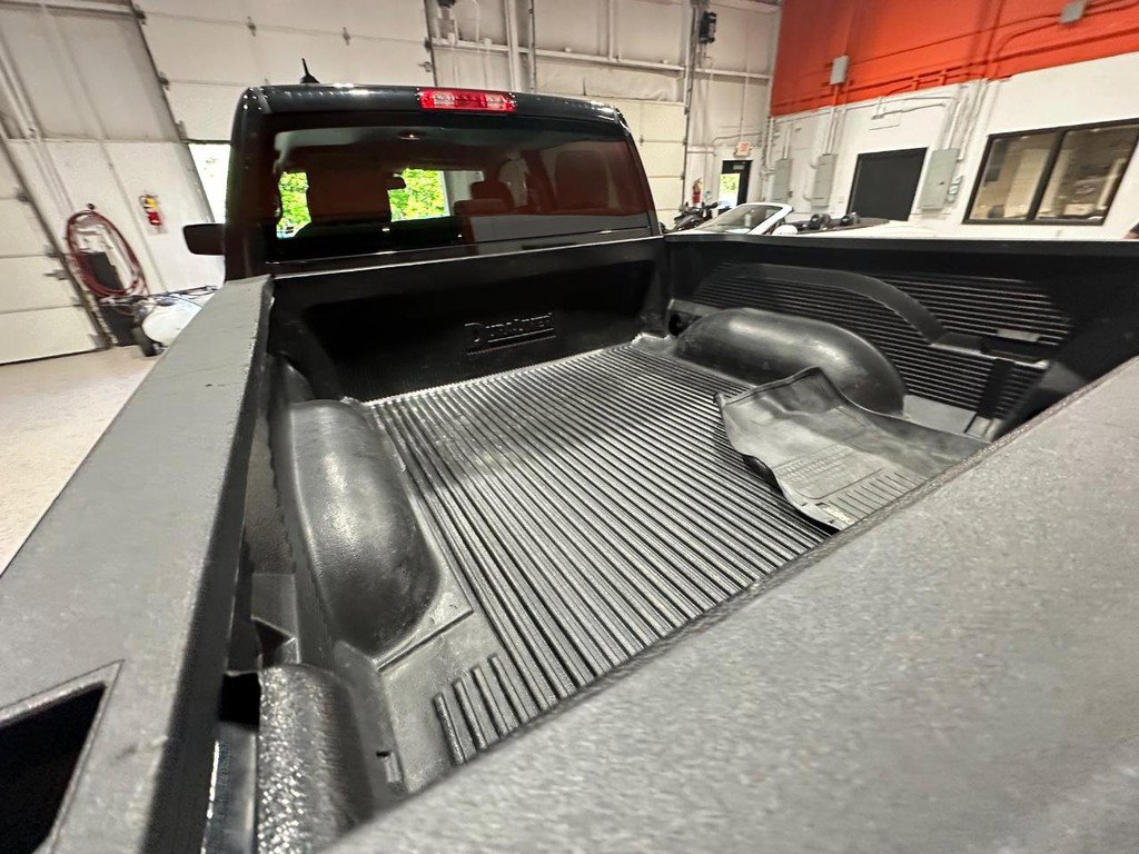 Used 2019 RAM 1500 Express w/ Wheel & Sound Group AWD/4WD image 11