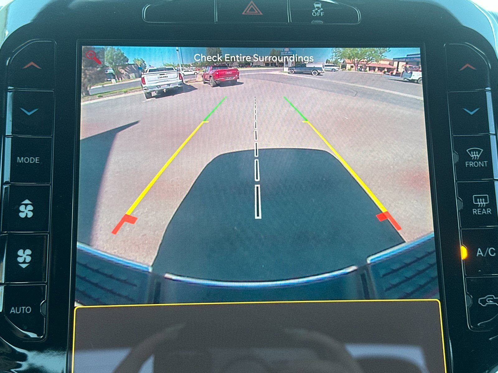 Used 2025 RAM 3500 Big Horn AWD/4WD image 22