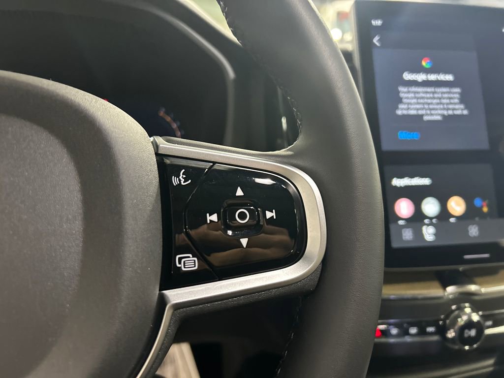 Used 2026 Volvo XC60 B5 Core w/ Climate Package image 14