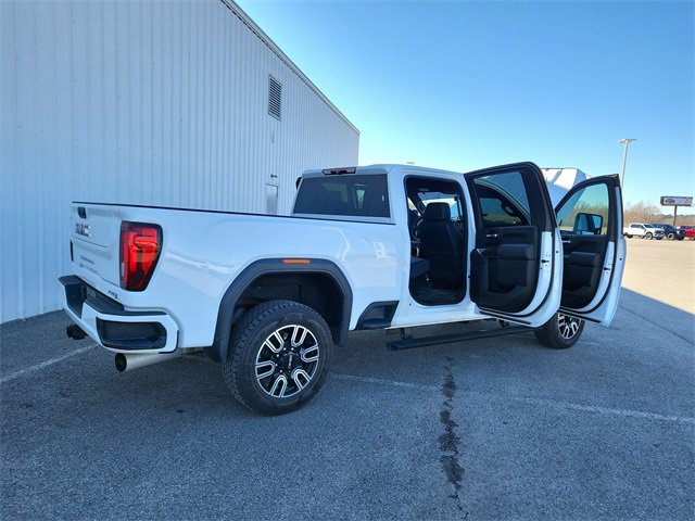 Used 2023 GMC Sierra 2500 AT4 w/ Gooseneck/5TH Wheel Package image 12