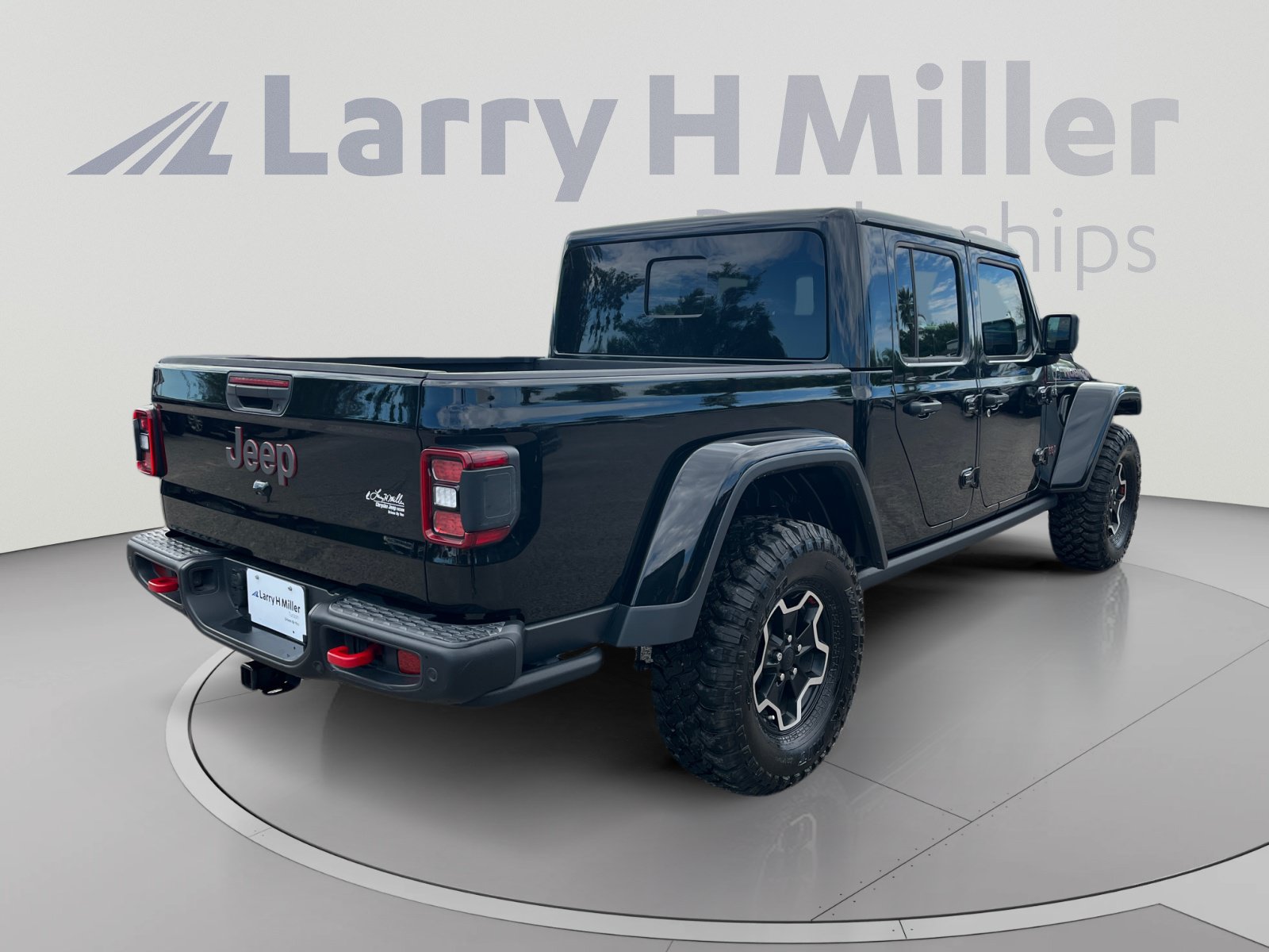 Used 2020 Jeep Gladiator Rubicon AWD/4WD image 5