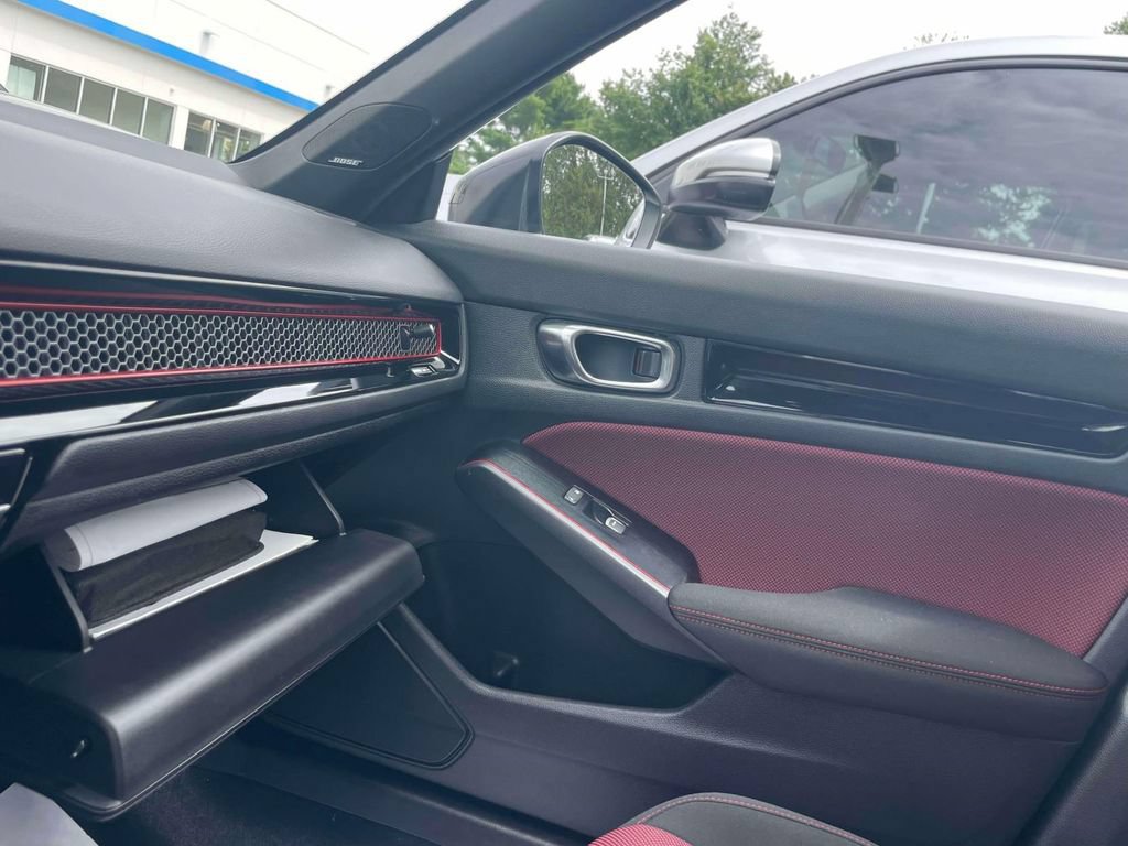 Certified 2025 Honda Civic Si image 30