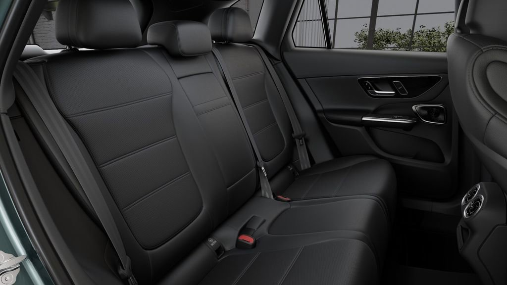 New 2026 Mercedes-Benz GLC 300 image 40