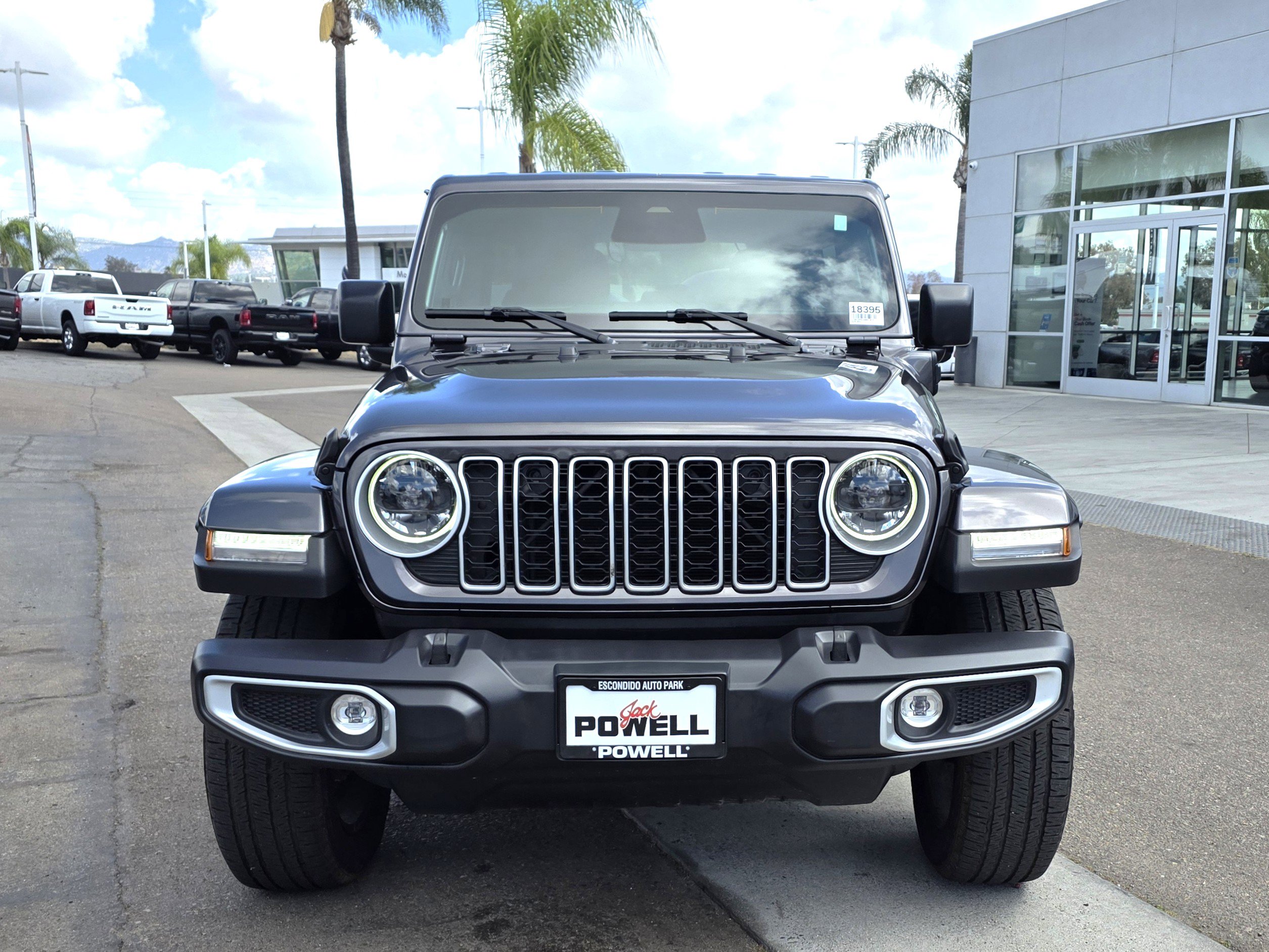 Certified 2025 Jeep Wrangler Sahara image 7