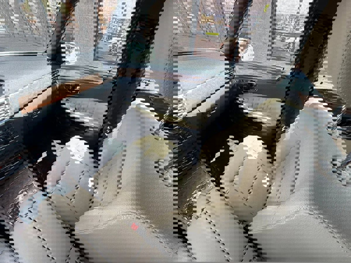 Used 2011 Mercedes-Benz E 350 Sport image 39