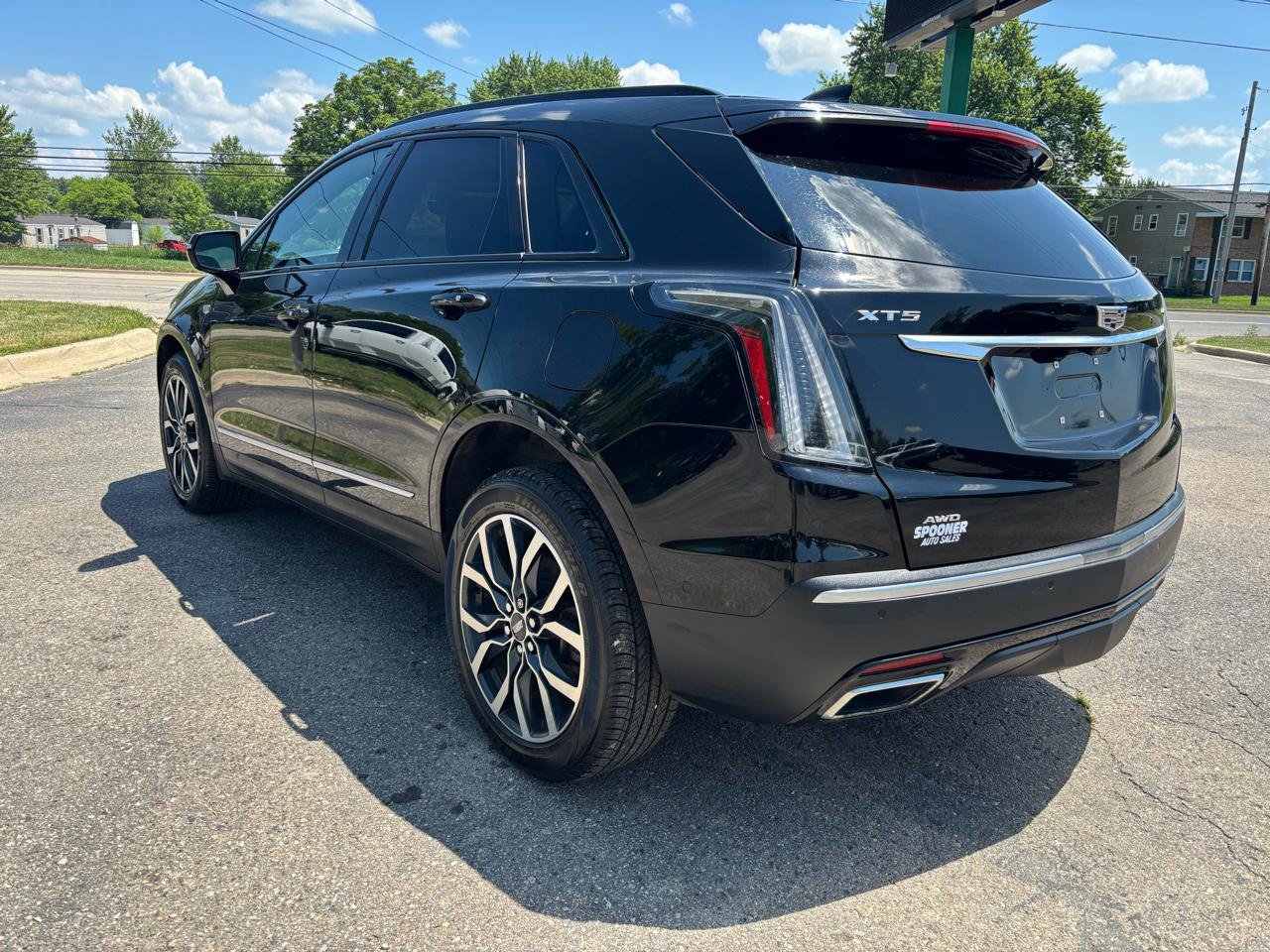 Used 2021 Cadillac XT5 Sportv AWD/4WD image 3