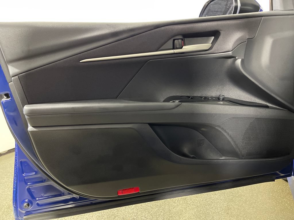 Used 2025 Toyota Camry LE FWD image 17