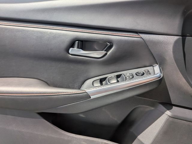 Used 2025 Nissan Sentra SR image 27