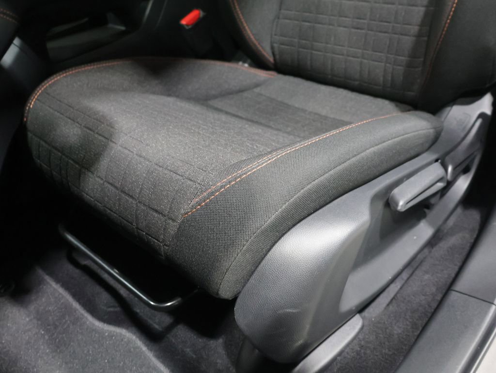 Used 2026 Honda HR-V Sport image 11