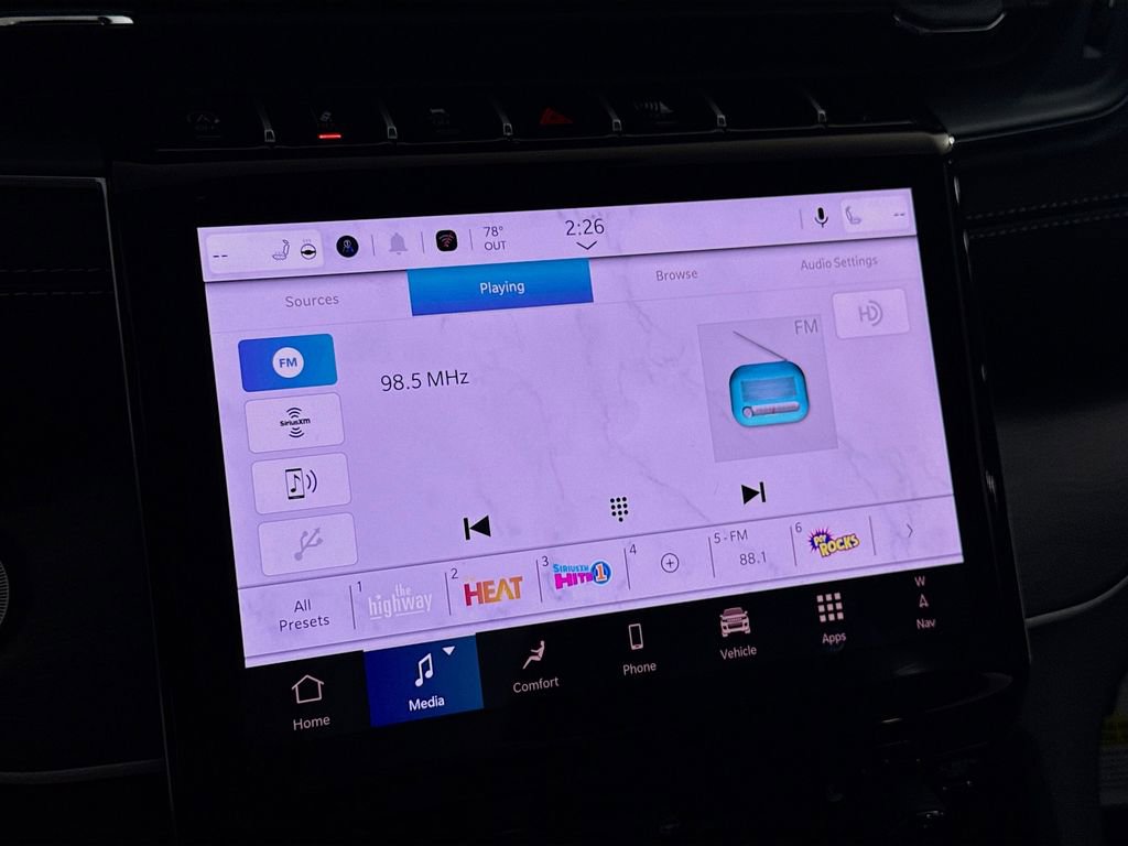 New 2025 Jeep Grand Cherokee Limited w/ Black Appearance Package image 34