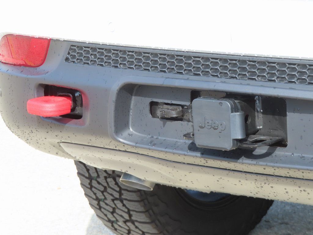 New 2026 Jeep Compass Trailhawk w/ Sun, Sound & Navigation Group image 19