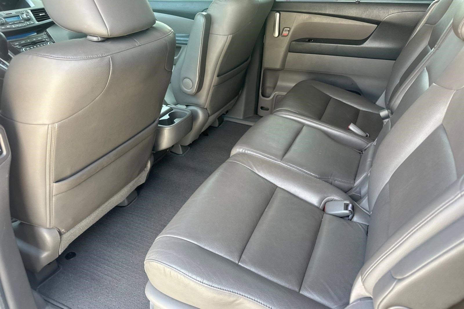 Used 2013 Honda Odyssey Touring image 27
