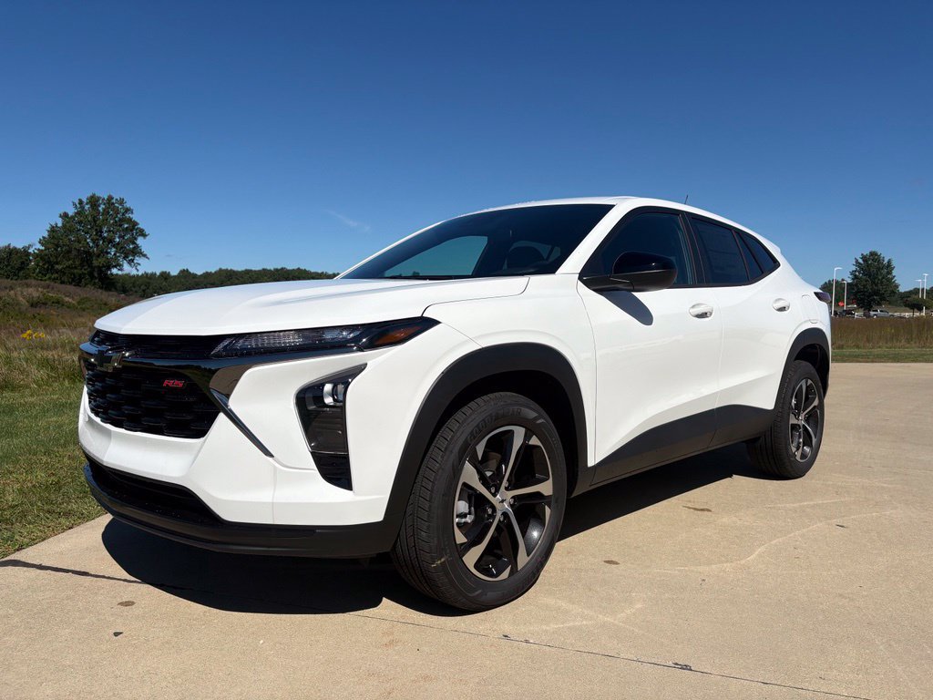 New 2026 Chevrolet Trax RS w/ Driver Confidence Package FWD image 1