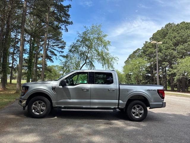 Used 2025 Ford F150 XLT w/ Equipment Group 301A Standard AWD/4WD image 6