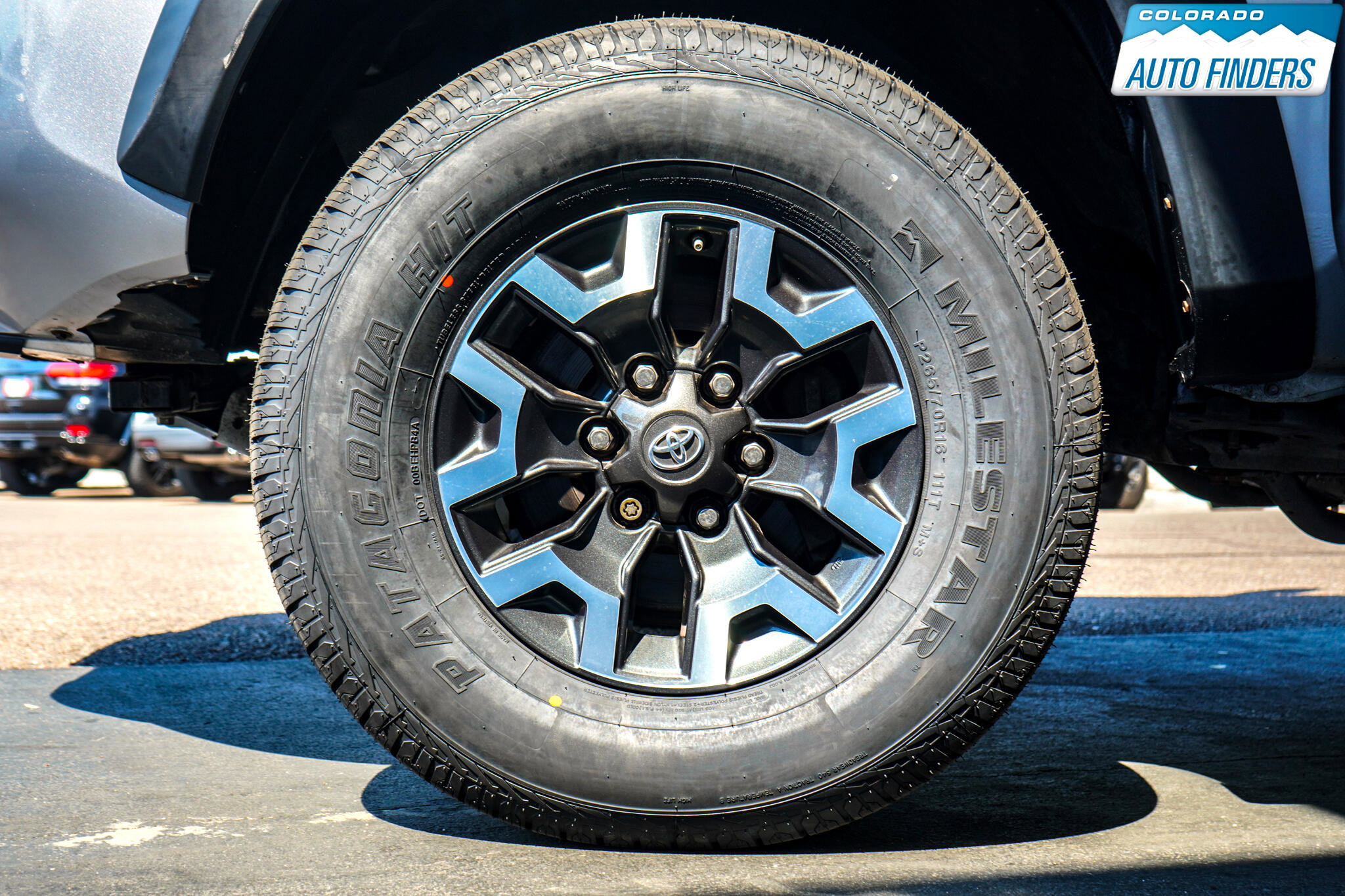 Used 2017 Toyota Tacoma TRD Off-Road image 25