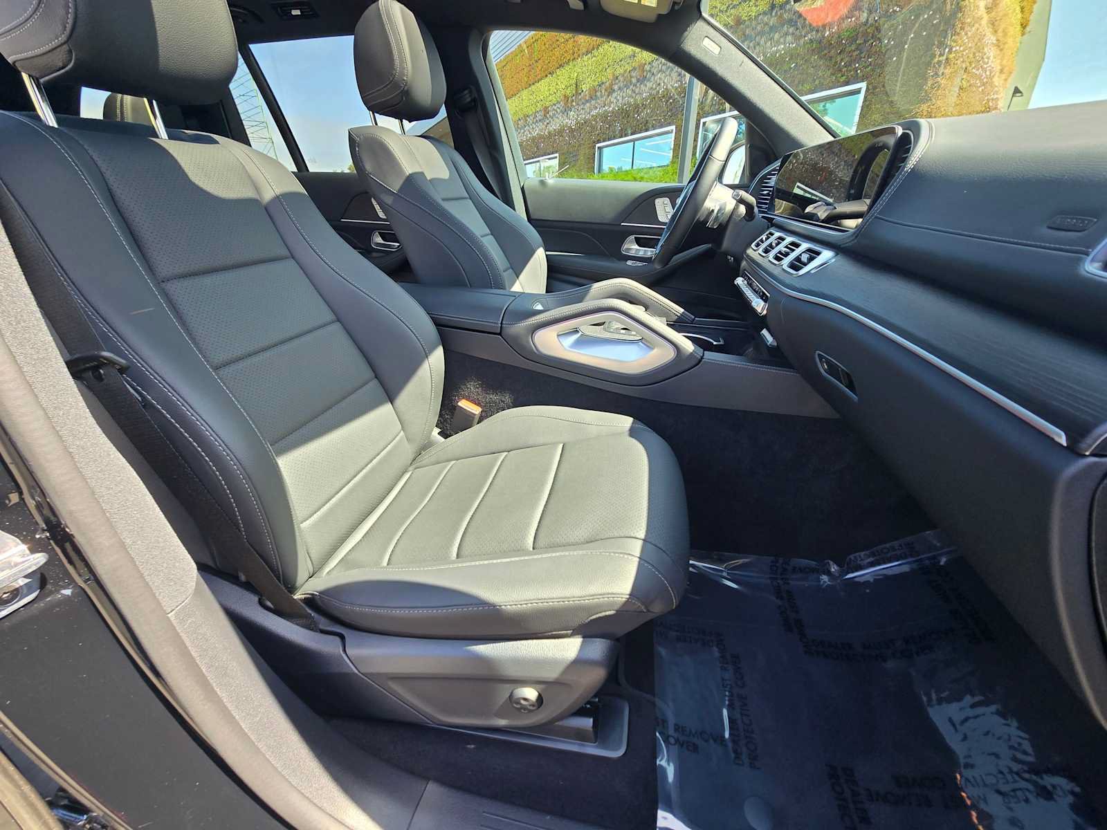 Used 2026 Mercedes-Benz GLS 450 4MATIC image 10