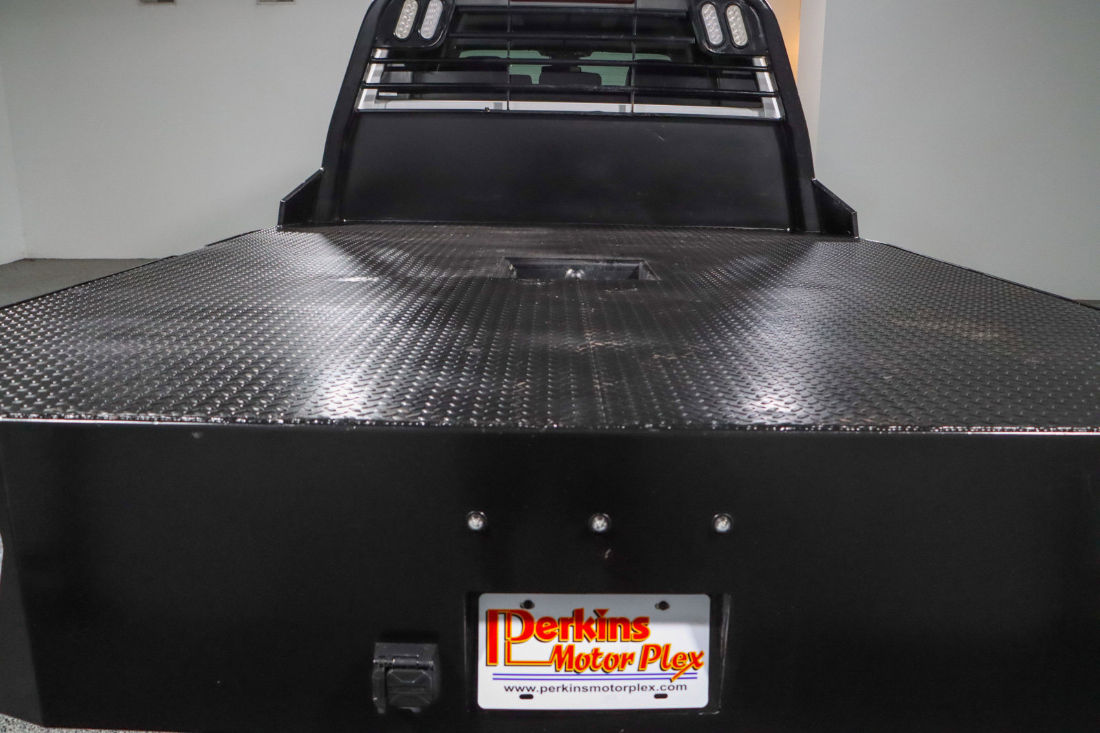 Used 2025 Chevrolet Silverado 3500 W/T w/ WT Convenience Package AWD/4WD image 8