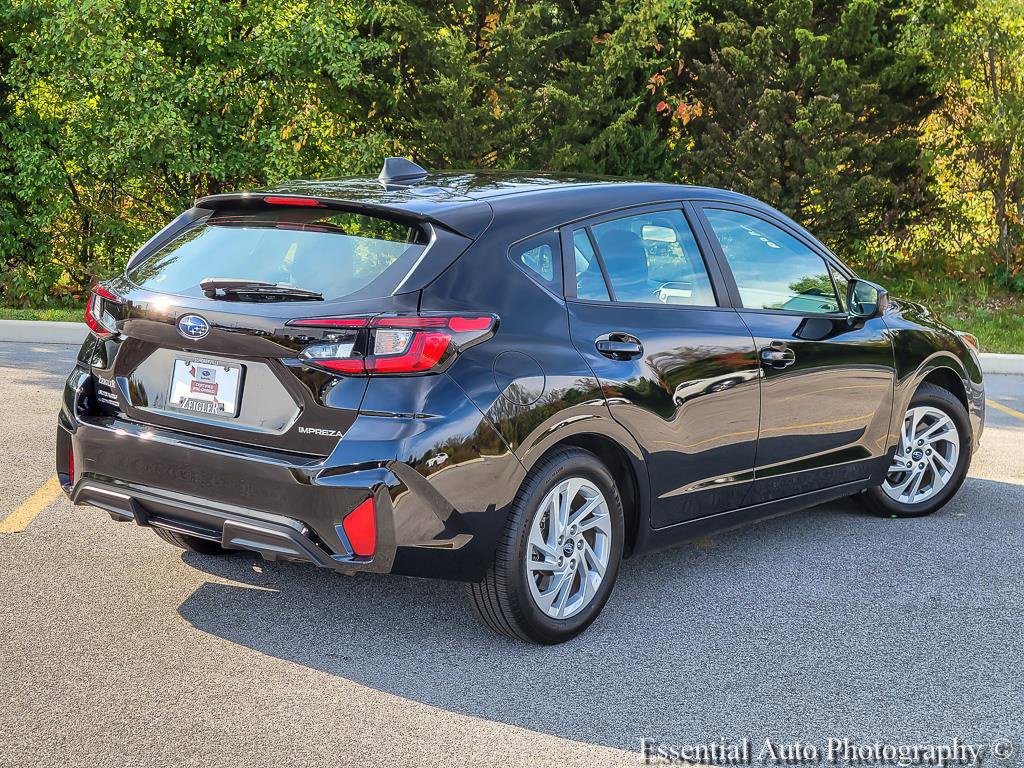 Used 2025 Subaru Impreza 2.0i AWD/4WD image 7