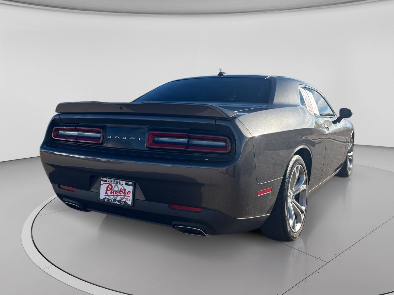 Used 2022 Dodge Challenger GT w/ Plus Package RWD image 5