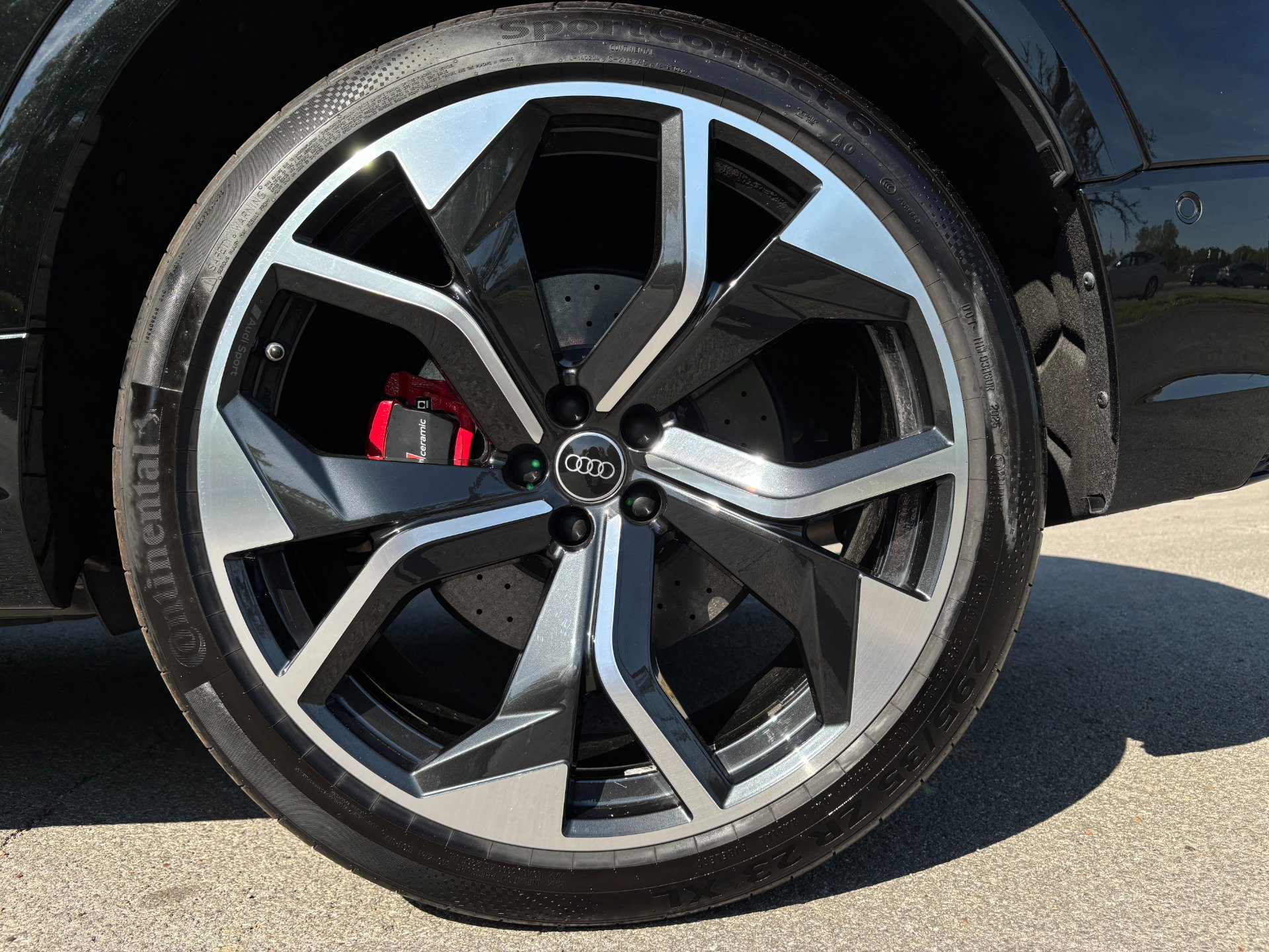 Used 2023 Audi RS Q8 w/ Black Optic Package image 48