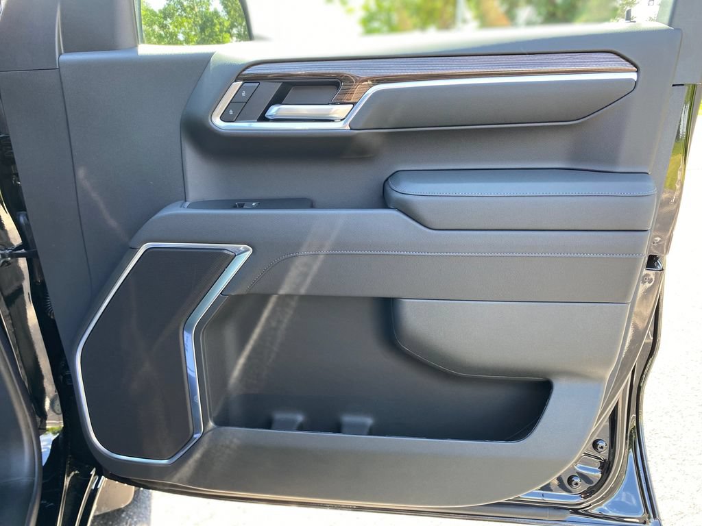 New 2026 Chevrolet Silverado 1500 LT AWD/4WD image 9