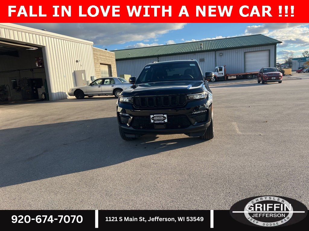 New 2025 Jeep Grand Cherokee Limited w/ Luxury Tech Group II image 4