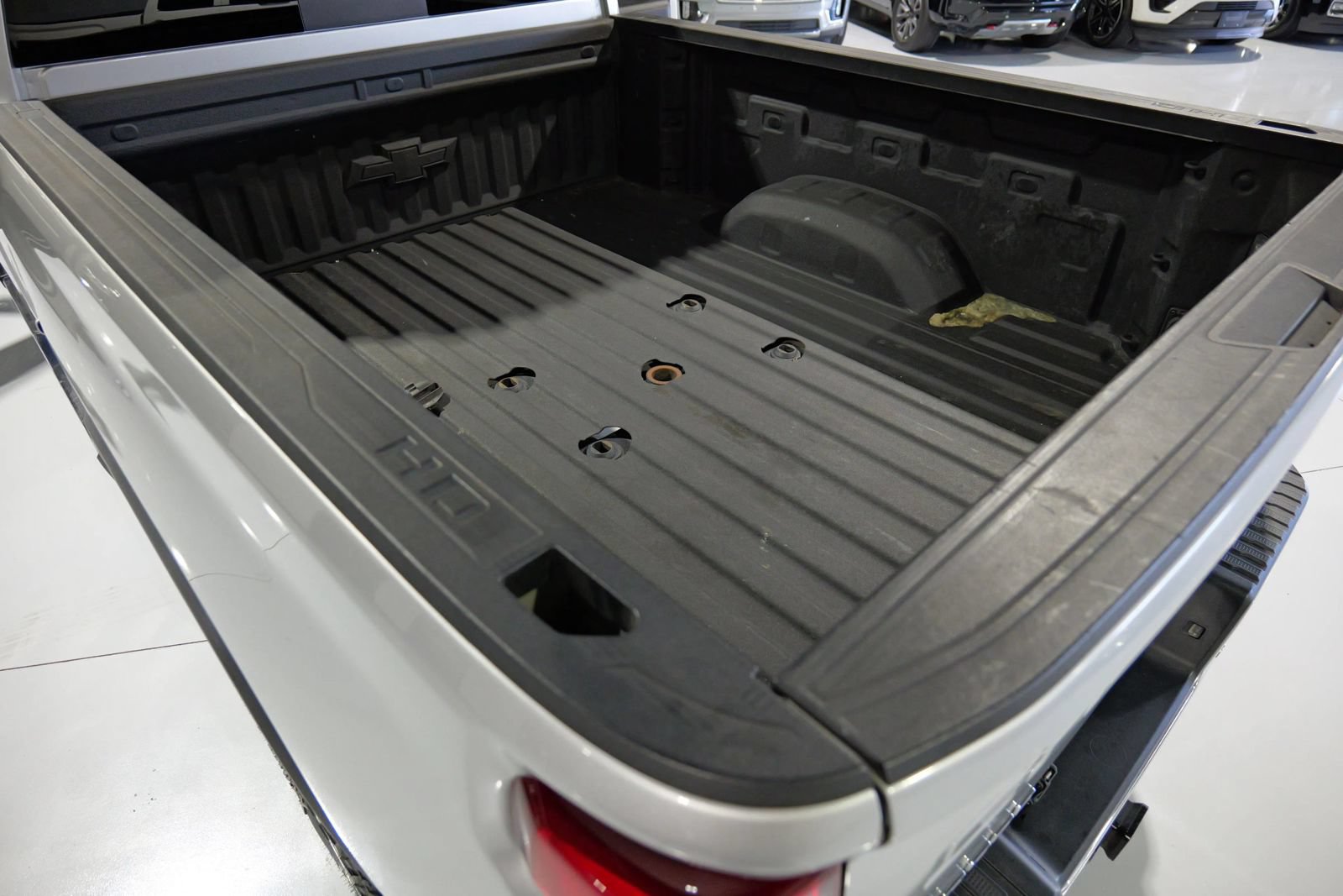 Used 2020 Chevrolet Silverado 2500 LTZ w/ LTZ Plus Package AWD/4WD image 8